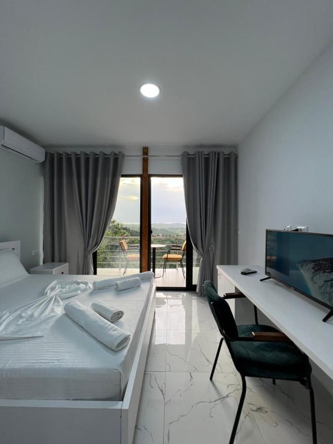 Restorant Hotel Xheni Draç Exterior foto